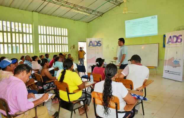 SOCIALIZACIÓN DE LA CONSULTORÍA PARA EL SISTEMA DE ALCANTARILLADO DEL CORREGIMIENTO LA VENTURA